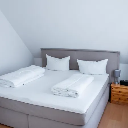 Malibu Schoenberg - Kalifornien ברזיליאן